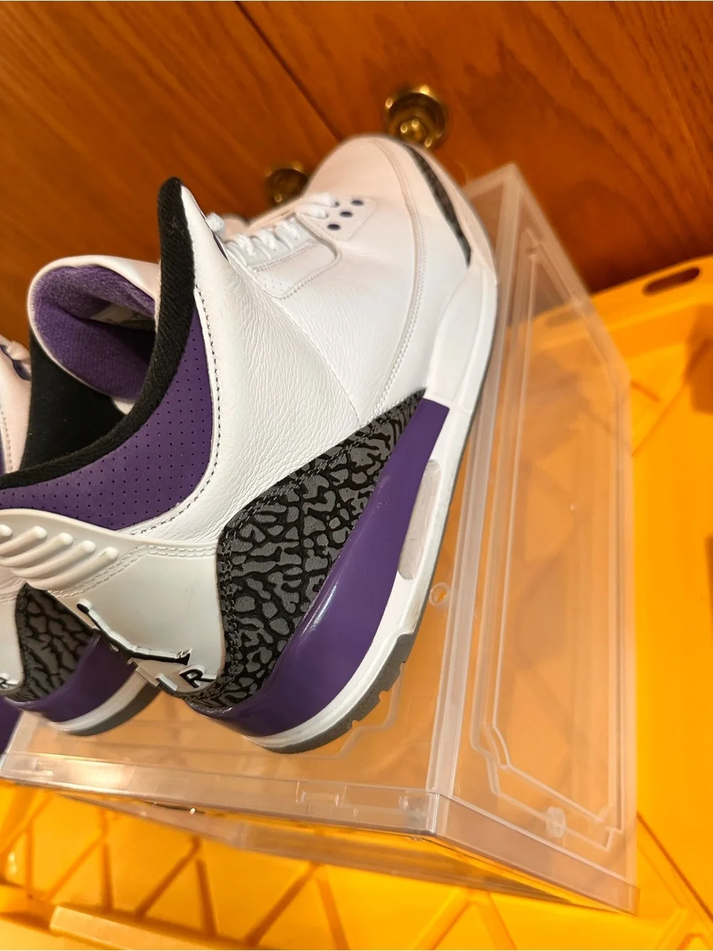 JORDAN 3 RETRO 